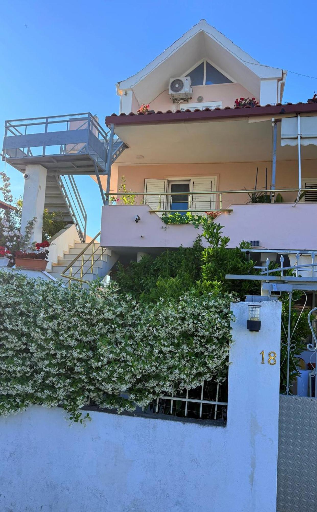 Apartament Priam Garden Durrës Zewnętrze zdjęcie
